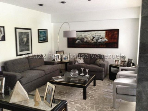 Apartamento En Alquiler En Los Naranjos. Yr