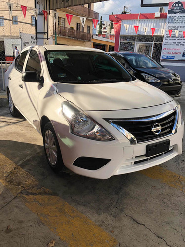 Imagen 2 de 12 de Nissan Versa 2019 1.6 Drive Mt