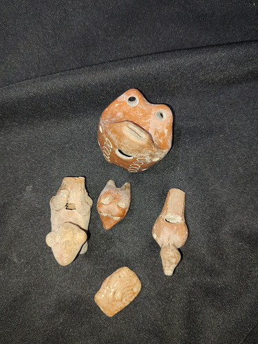 Antiguo Silvato De Barro (Usado)