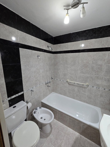 Hermoso Depto Con Patio Propio