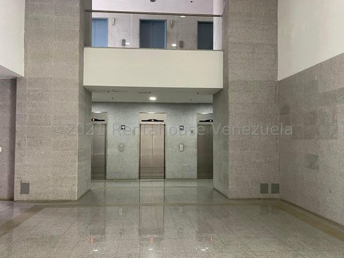 Imagen 2 de 14 de Oficina En Alquiler Macaracuay María Eugenia Chirinos 0412 2576158
