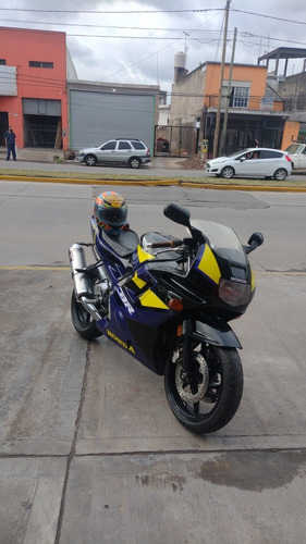 Imagen 8 de 10 de Honda Cbr F2 Muy Buena Motor Nuevos