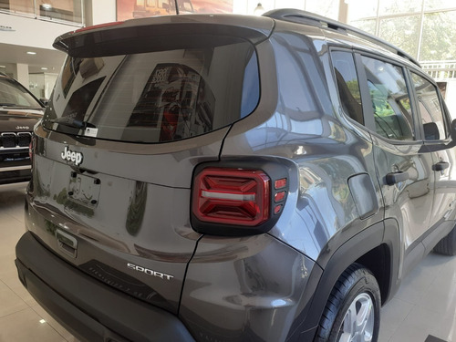 Imagen 8 de 15 de Jeep Renegade Agencia Oficial