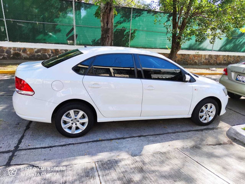 Imagen 1 de 6 de Volkswagen Vento Std