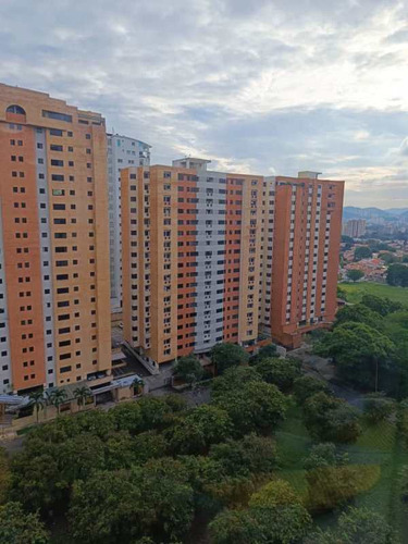 Sky Group Platinum Vende Apartamento En Res. Aspen, La Trigaleña. Pla-1855