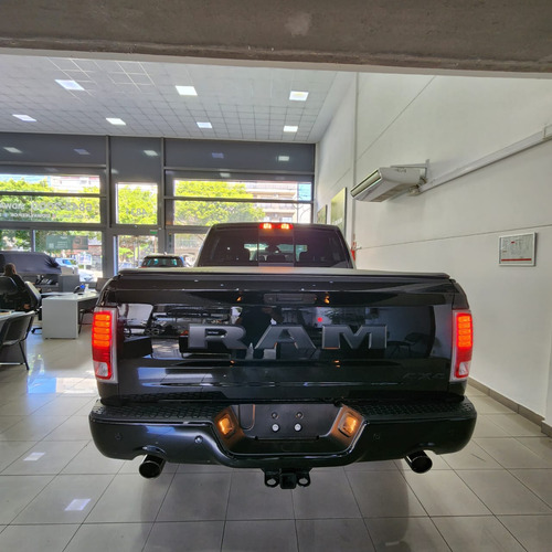 Ram Ram 1500 Laramie Night Edition 4x4 Oferta 2025