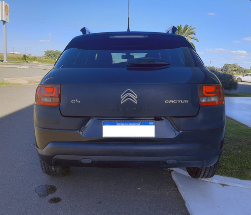 Imagen 4 de 8 de Citroen C4 Cactus Shine Pure Tec 1.2 2018 62.000km