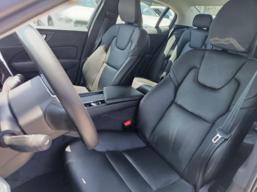 Volvo S60 Ii B4 Momentum 2.0 Aut 2022