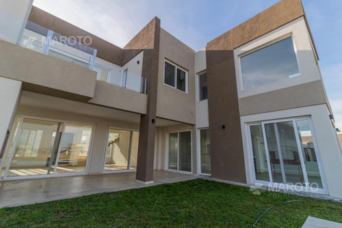 Imagen 4 de 30 de Casa En Venta En Barrio El Canton - Maroto Propiedades