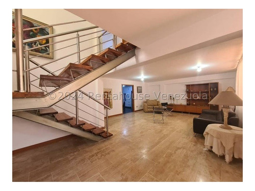Rf Casa En Venta En Los Dos Caminos Remodelada En Excelentes Condiciones Muy Buena Oportunidad De Inversion