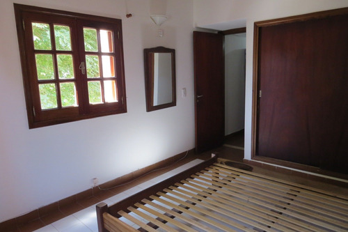 Imagen 17 de 25 de Duplex En Venta En Pinamar-4 Ambientes-2 Dorm-2 Baños-patio Parrilla