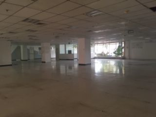 Se Rentan Oficinas Operativas En Avenida Gustavo Baz Tlalnep