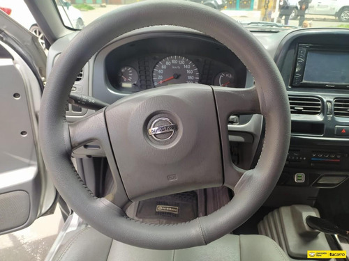 Nissan Frontier D22