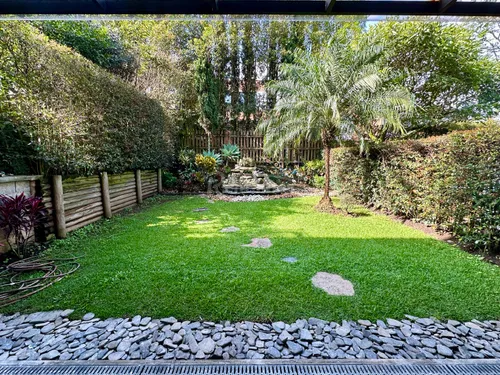 Casa En Arriendo En Tres Esquinas. Cod A775993