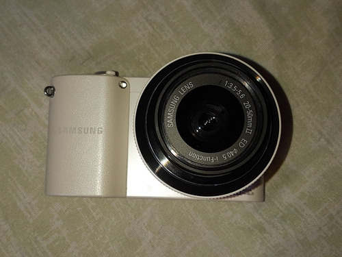 Smart-câmera Digital Samsung Nx1000 20.3mp Wi-fi Fullhd