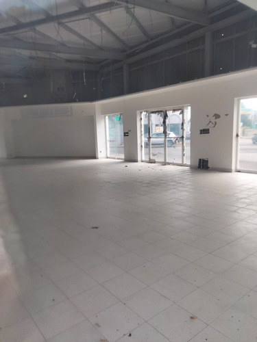 Venta De Local En Chuburna