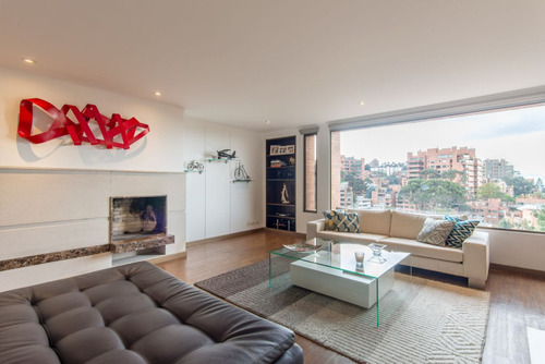 Apartamento En Venta En Bogotá Los Rosales. Cod 6562