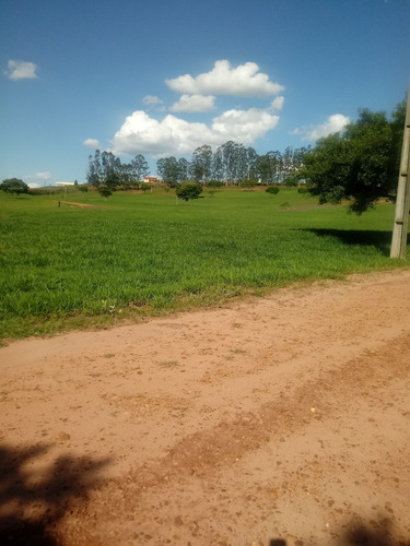 Vende-se Terreno