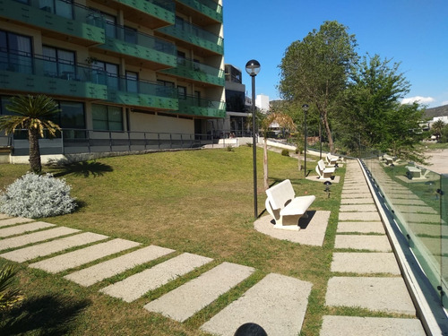 Imagen 21 de 25 de Departamento - 3 Ambientes - Con Cochera - Centro - Villa Carlos Paz