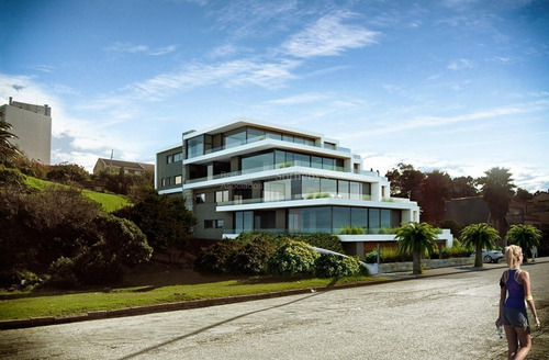 Imagen 12 de 30 de Apartamento Super Lujo Frente Al Rio - Residencia Ola