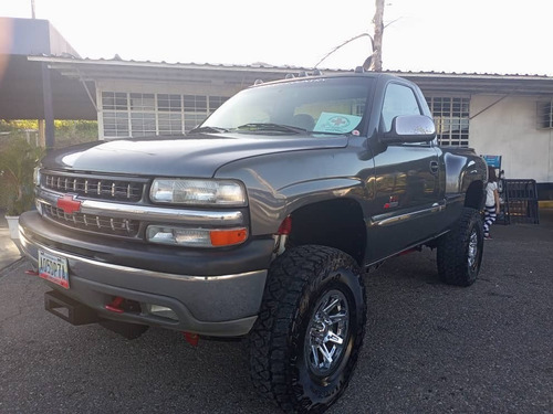 Imagen 1 de 10 de Chevrolet Silverado