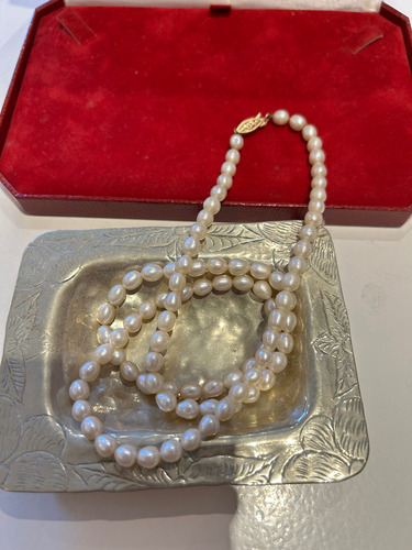 Collar Perlas Naturales Barrocas Broche De Oro 14kts 62 Cm Blanco (Usado)