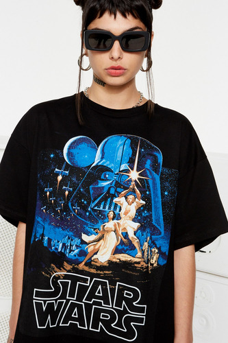 Imagen 2 de 3 de Remeron Full Starwars K. Linea Mich Mujer 47 Street