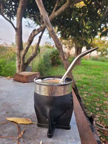 Mate Imperial Combinado + Bombilla Pico Loro Negro Imperial Combinado Con Bombilla