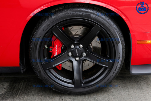 Dodge Challenger 6.2 Srt Hellc At