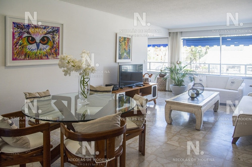 Apartamento En Punta Del Este, Peninsula- Ref: 3750