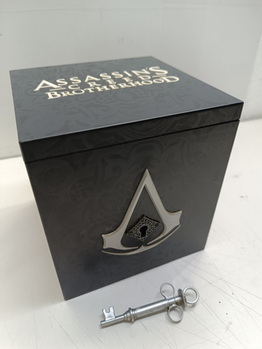 Boneco Assassin S Creed Brotherhood Collector Versão Xbox (Usado)
