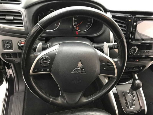 Imagem 2 de 15 de Triton Sport Hpe-s 2.4 Diesel 2018