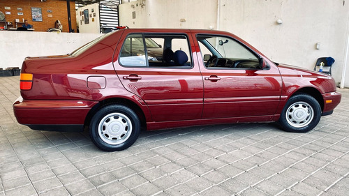 Volkswagen Jetta 1.8 Gl Aa At