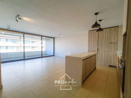 Departamento En Venta De 2 Dorm. En Vitacura