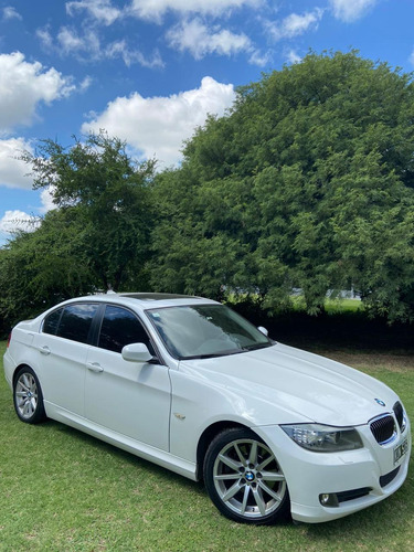 BMW Serie 3 3.0 330i Sedan Executive