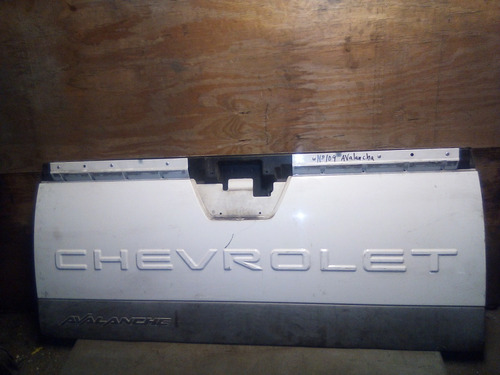 Compuerta De Chevrolet Avalancha 