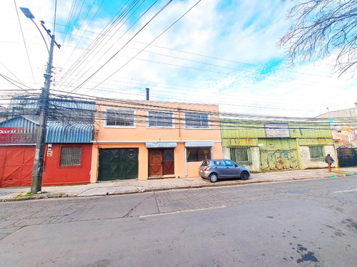 Se Arrienda Cómoda Casa 3d2b, Concepción.
