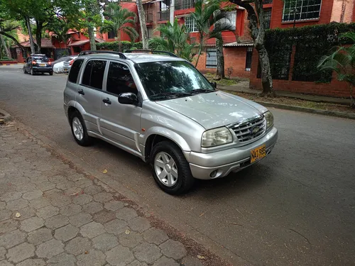 Chevrolet Grand Vitara 2.5 V6 Dohc