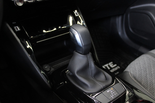 Peugeot 2008 1.2T Puretech Allure Pack
