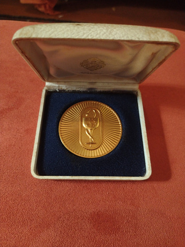 Medalha Comemorativa Congresso Brasileiro De Farmácia 