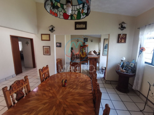 Casa En Venta En Col. Niño Artillero Con Departamento Independiente, Jardín Y Alberca Apta A A Créditos