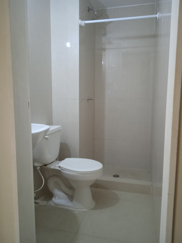 Imagen 7 de 9 de En Venta Comodo Apartamento En Casalta 3 Ma.