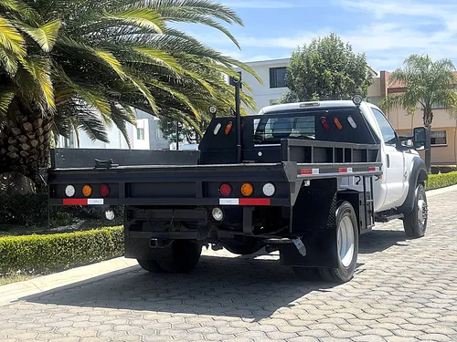 Ford F-550 Super Dutty 2012