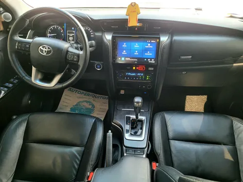 Toyota Fortuner 2.7L SRV 2023
