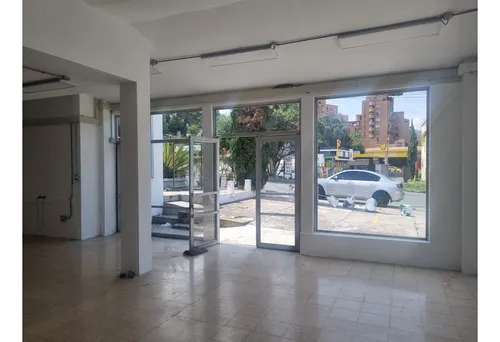 Local En Arriendo Sector Las Vegas
