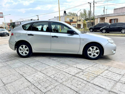 Imagen 4 de 11 de Subaru Impreza Traccion Integral 2008 88.000km Alconautos