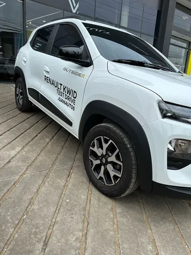 Renault Kwid 1.0 Outsider