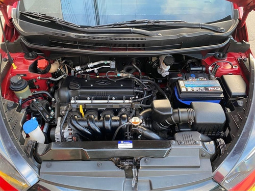 Imagem 14 de 15 de Hyundai Hb20 1.6 Comfort Style