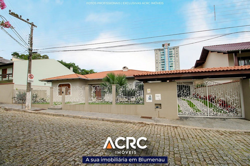 Imagem 24 de 25 de Acrc Imóveis - Belíssima Casa Semimobiliada Com Piscina E Aquecimento A Gás Para Venda No Bairro Itoupava Norte - Ca01537 - 69178201