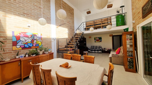Refúgio Exclusivo Em Atibaia: Casa De Arquitetura Única No Coração Do Jardim Floresta!! Abaixo Da Avaliação!! (avaliada Em R$ 1.7k)
